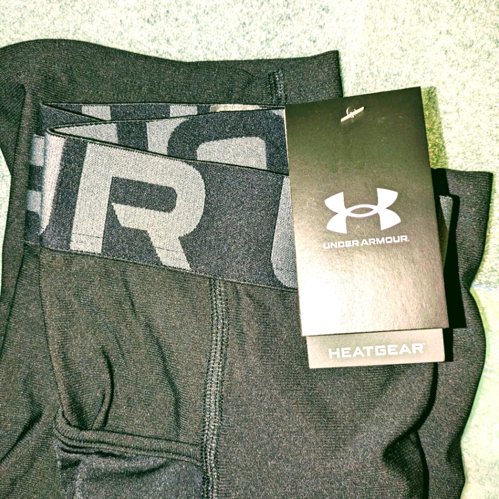 Under Armour Men's Thermals